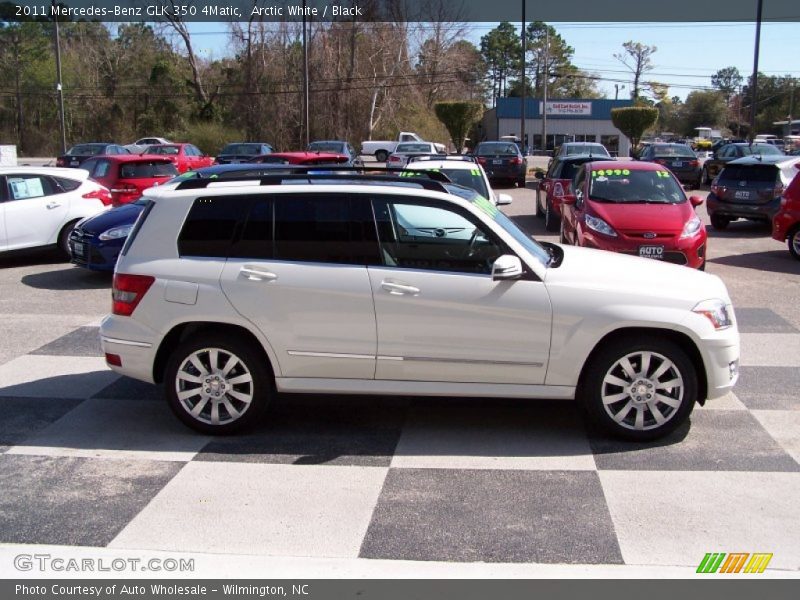 Arctic White / Black 2011 Mercedes-Benz GLK 350 4Matic
