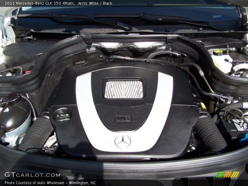 Arctic White / Black 2011 Mercedes-Benz GLK 350 4Matic