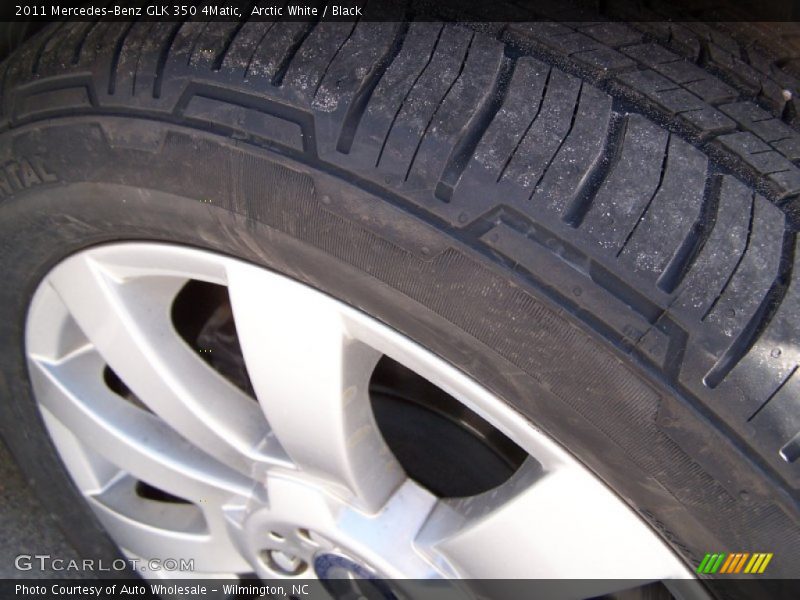 Arctic White / Black 2011 Mercedes-Benz GLK 350 4Matic