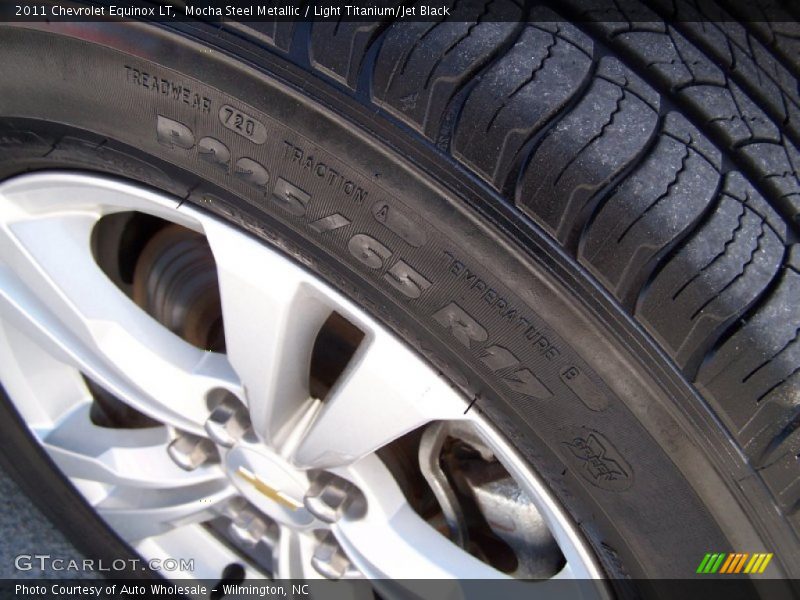 Mocha Steel Metallic / Light Titanium/Jet Black 2011 Chevrolet Equinox LT