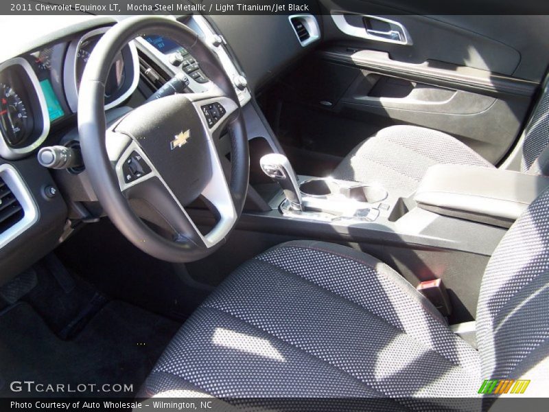 Mocha Steel Metallic / Light Titanium/Jet Black 2011 Chevrolet Equinox LT