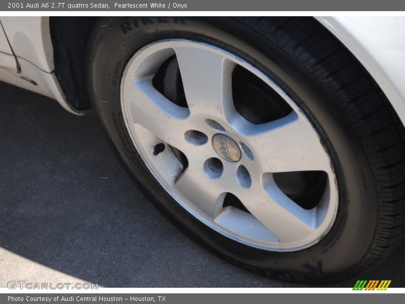 Pearlescent White / Onyx 2001 Audi A6 2.7T quattro Sedan