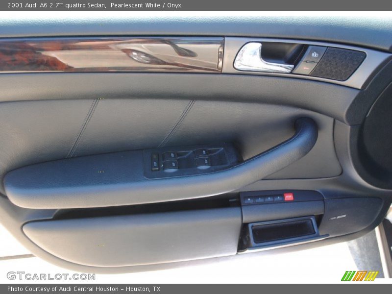 Pearlescent White / Onyx 2001 Audi A6 2.7T quattro Sedan