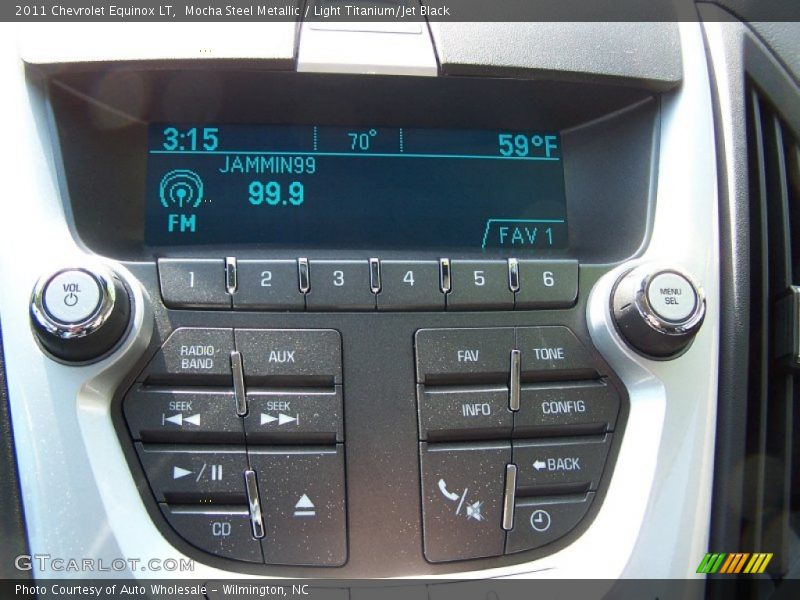 Mocha Steel Metallic / Light Titanium/Jet Black 2011 Chevrolet Equinox LT
