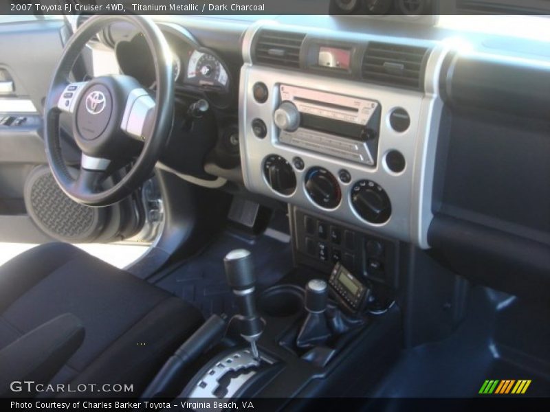 Titanium Metallic / Dark Charcoal 2007 Toyota FJ Cruiser 4WD