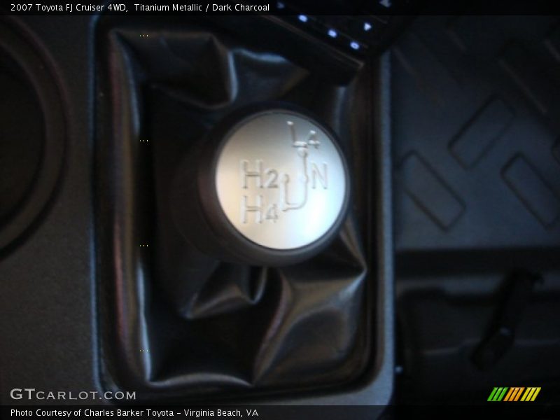 Titanium Metallic / Dark Charcoal 2007 Toyota FJ Cruiser 4WD