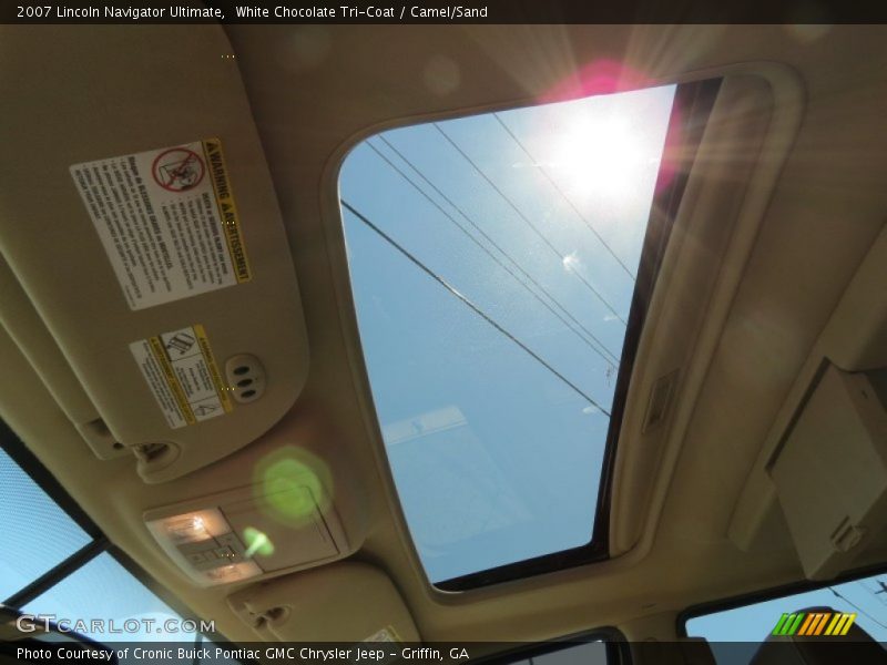 White Chocolate Tri-Coat / Camel/Sand 2007 Lincoln Navigator Ultimate