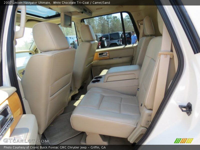 White Chocolate Tri-Coat / Camel/Sand 2007 Lincoln Navigator Ultimate