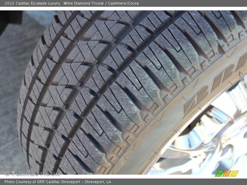 White Diamond Tricoat / Cashmere/Cocoa 2013 Cadillac Escalade Luxury