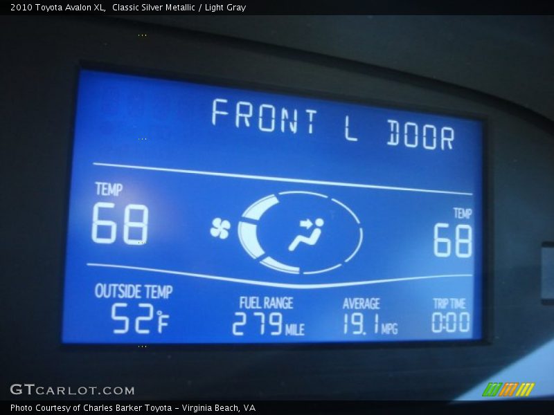 Classic Silver Metallic / Light Gray 2010 Toyota Avalon XL