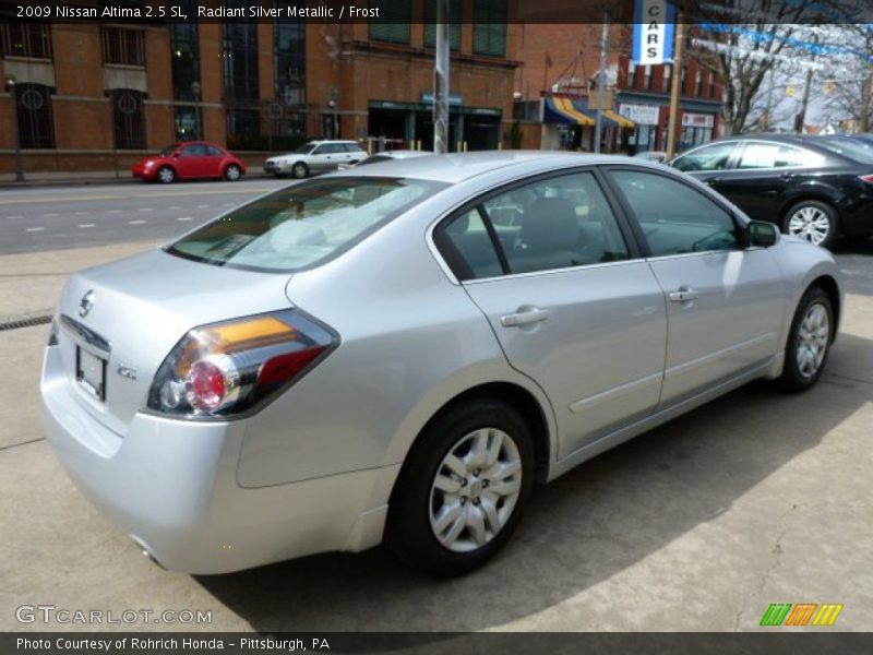 Radiant Silver Metallic / Frost 2009 Nissan Altima 2.5 SL