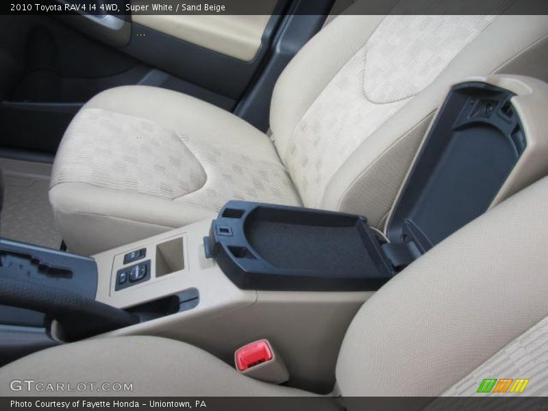 Super White / Sand Beige 2010 Toyota RAV4 I4 4WD