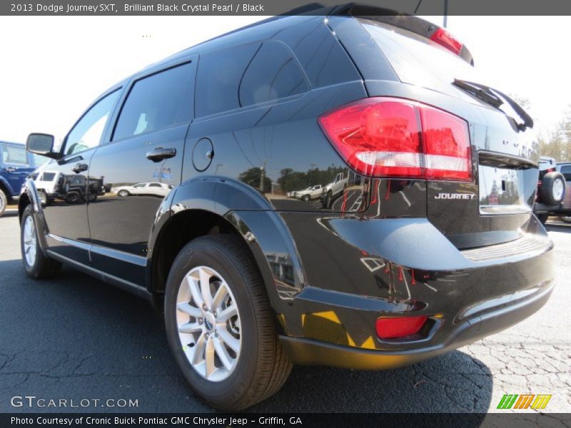 Brilliant Black Crystal Pearl / Black 2013 Dodge Journey SXT