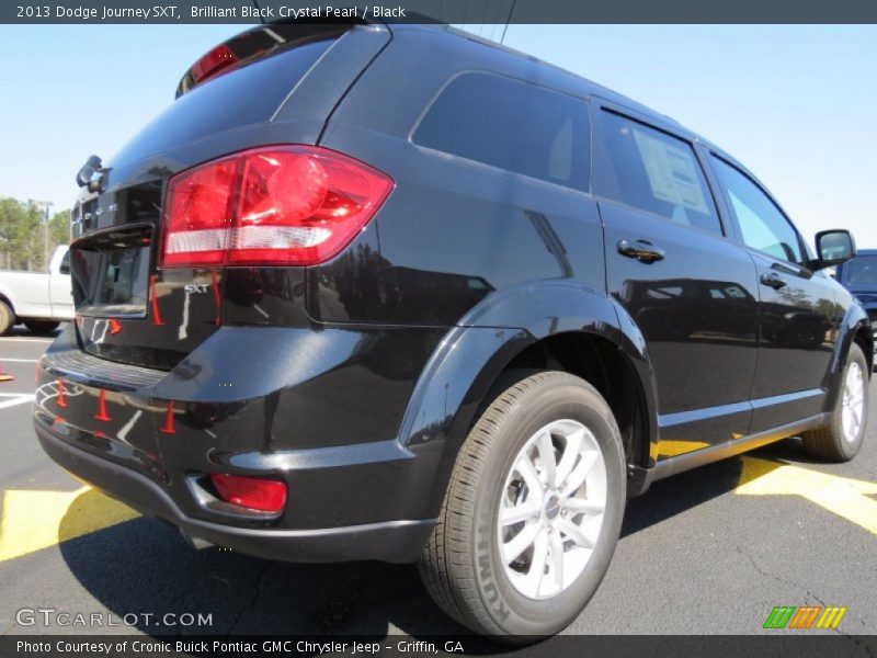 Brilliant Black Crystal Pearl / Black 2013 Dodge Journey SXT