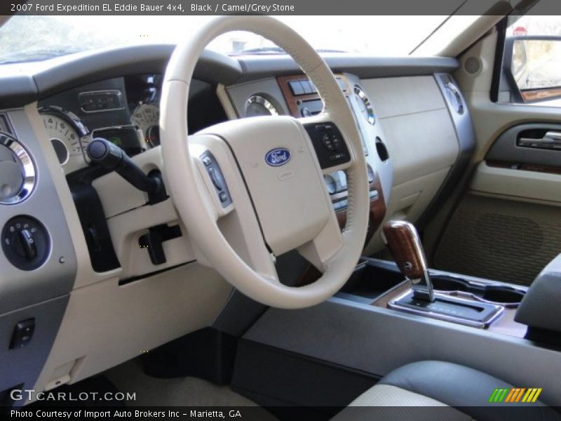 Dashboard of 2007 Expedition EL Eddie Bauer 4x4