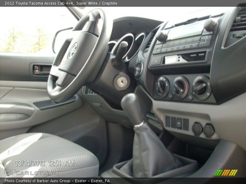 Super White / Graphite 2012 Toyota Tacoma Access Cab 4x4