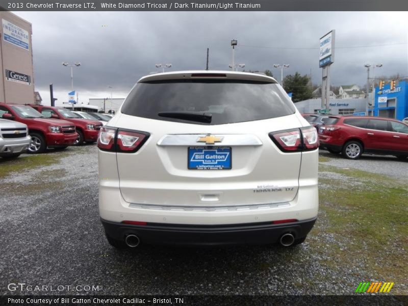 White Diamond Tricoat / Dark Titanium/Light Titanium 2013 Chevrolet Traverse LTZ