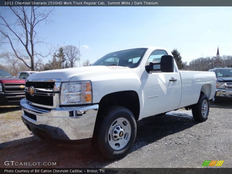 Front 3/4 View of 2013 Silverado 2500HD Work Truck Regular Cab