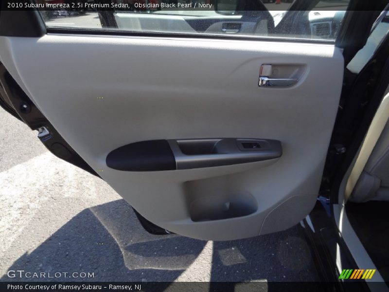 Obsidian Black Pearl / Ivory 2010 Subaru Impreza 2.5i Premium Sedan
