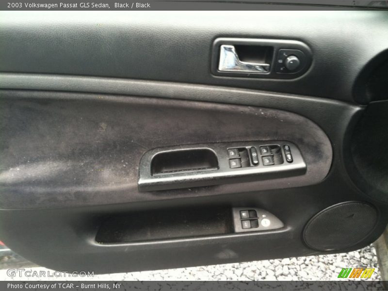 Black / Black 2003 Volkswagen Passat GLS Sedan