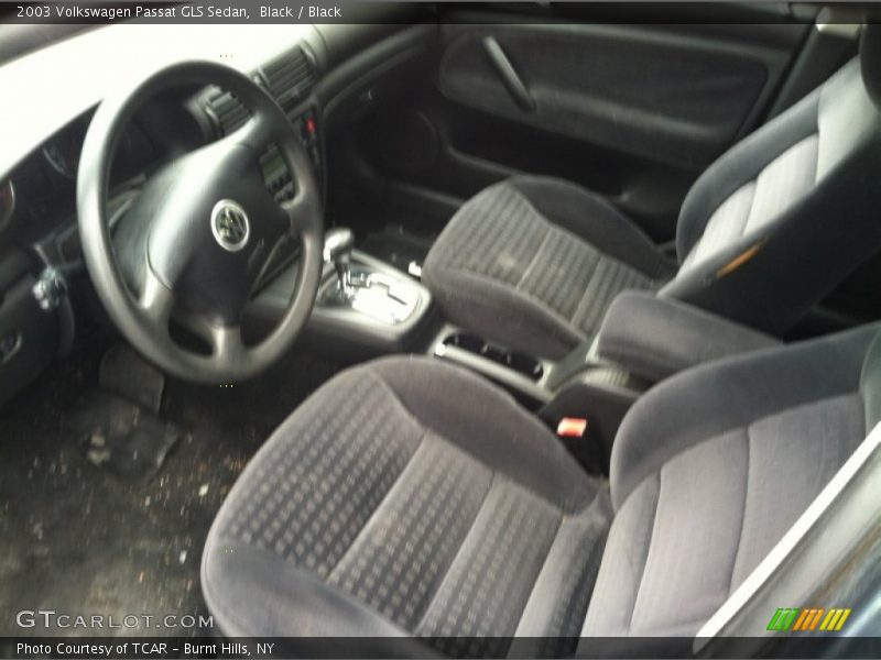 Black / Black 2003 Volkswagen Passat GLS Sedan