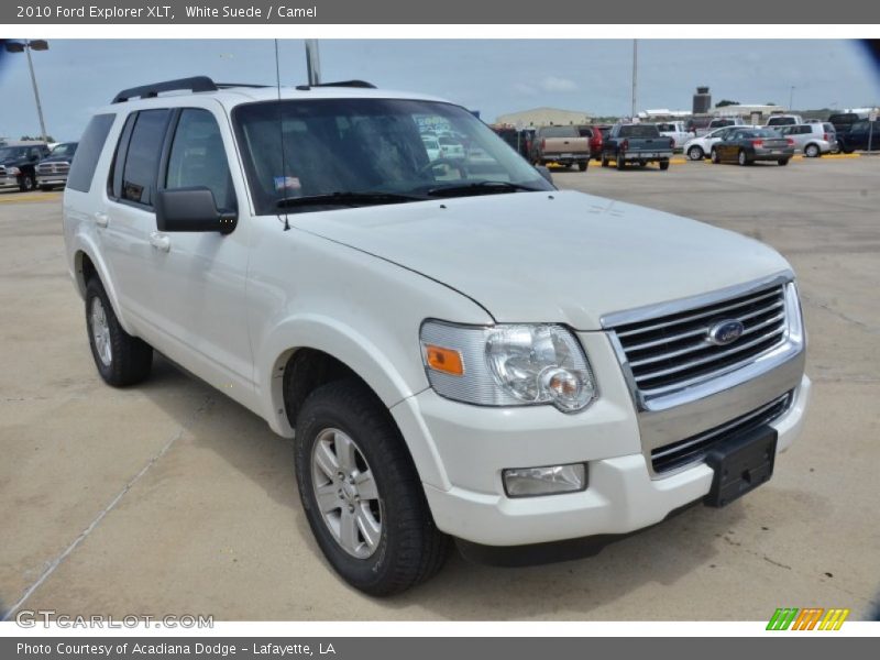 Front 3/4 View of 2010 Explorer XLT