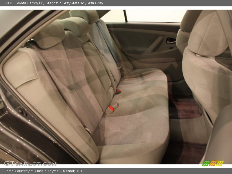 Magnetic Gray Metallic / Ash Gray 2010 Toyota Camry LE