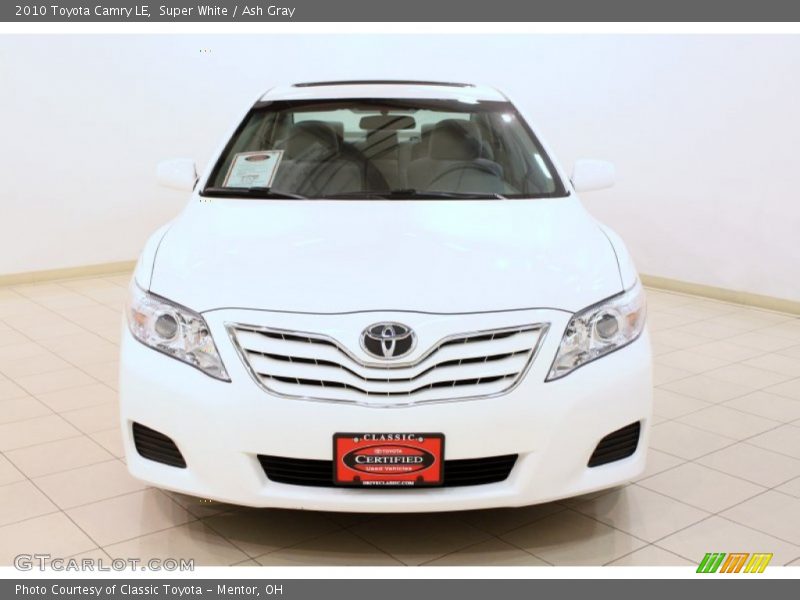 Super White / Ash Gray 2010 Toyota Camry LE