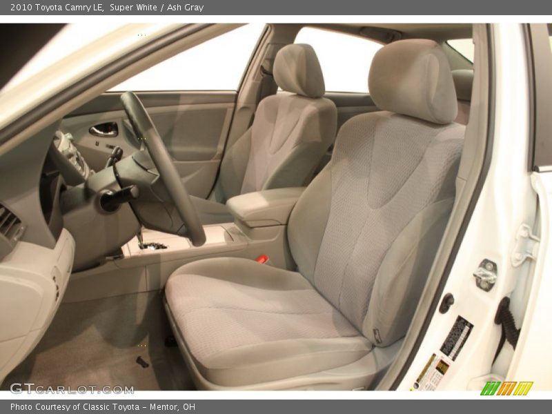 Super White / Ash Gray 2010 Toyota Camry LE