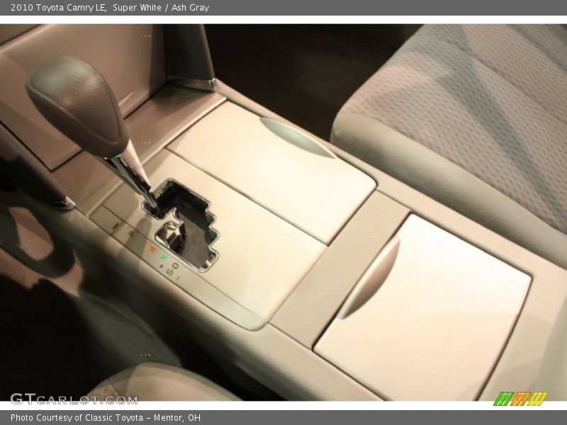 Super White / Ash Gray 2010 Toyota Camry LE