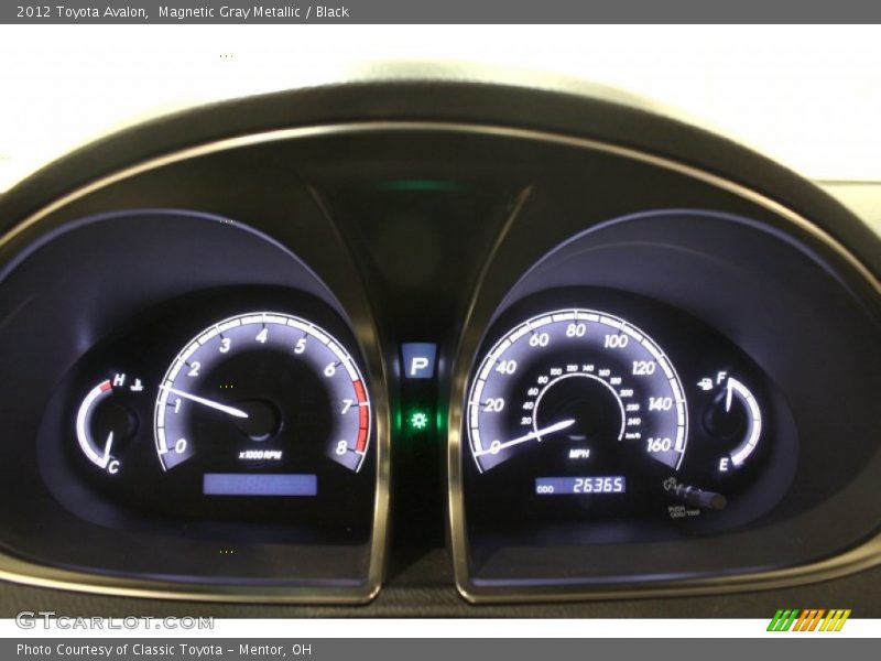 Magnetic Gray Metallic / Black 2012 Toyota Avalon
