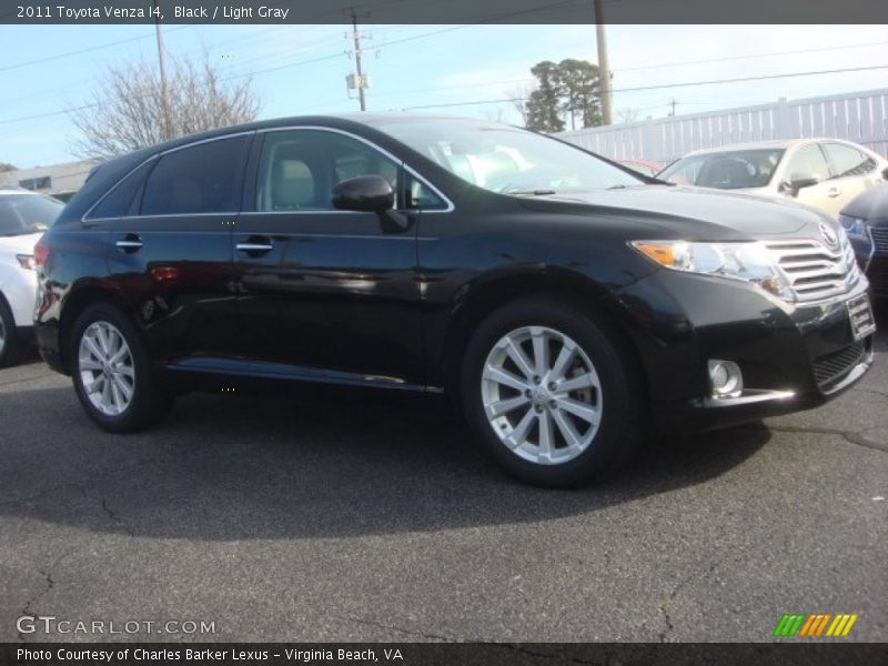 Black / Light Gray 2011 Toyota Venza I4