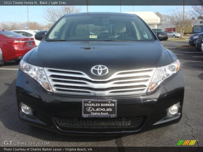 Black / Light Gray 2011 Toyota Venza I4
