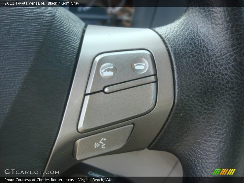 Black / Light Gray 2011 Toyota Venza I4