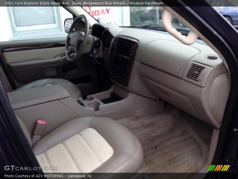 Dashboard of 2002 Explorer Eddie Bauer 4x4