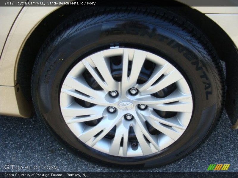 Sandy Beach Metallic / Ivory 2012 Toyota Camry LE