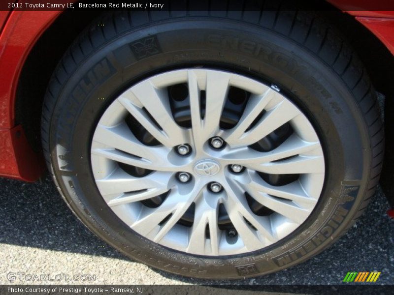 Barcelona Red Metallic / Ivory 2012 Toyota Camry LE