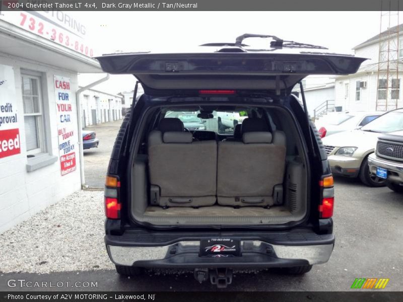 Dark Gray Metallic / Tan/Neutral 2004 Chevrolet Tahoe LT 4x4