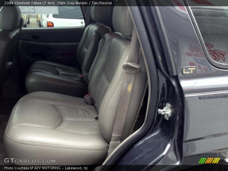 Dark Gray Metallic / Tan/Neutral 2004 Chevrolet Tahoe LT 4x4