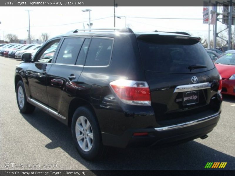 Black / Ash 2012 Toyota Highlander V6 4WD