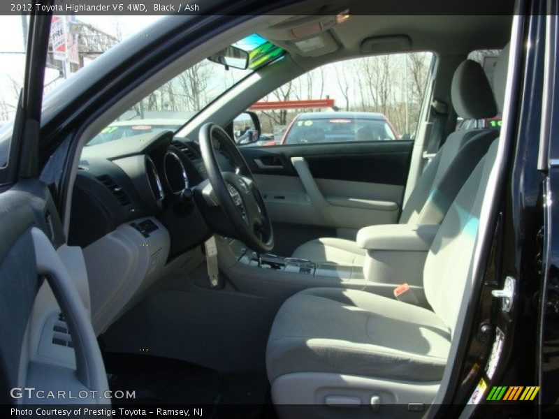 Black / Ash 2012 Toyota Highlander V6 4WD