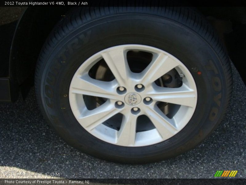 Black / Ash 2012 Toyota Highlander V6 4WD