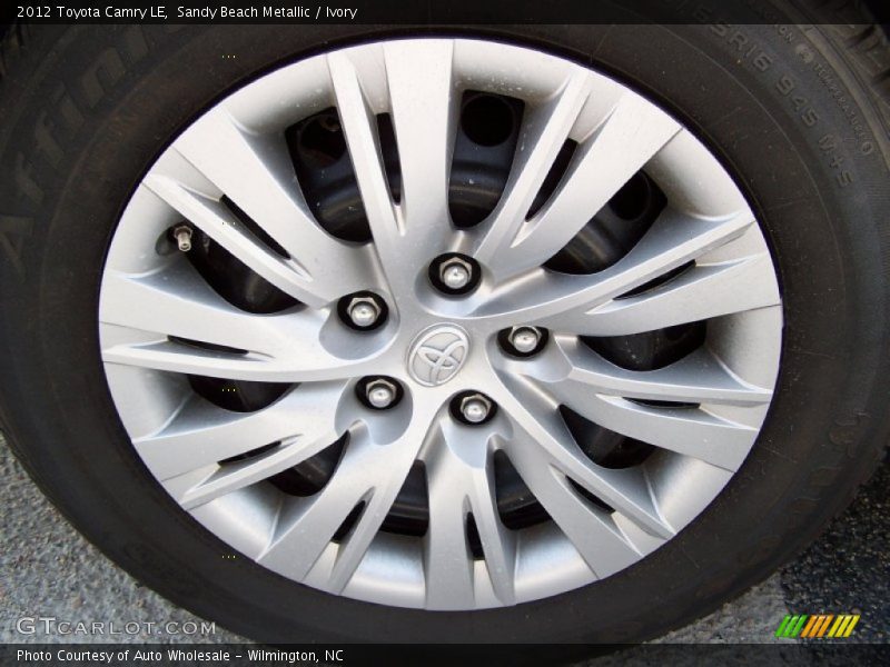 Sandy Beach Metallic / Ivory 2012 Toyota Camry LE