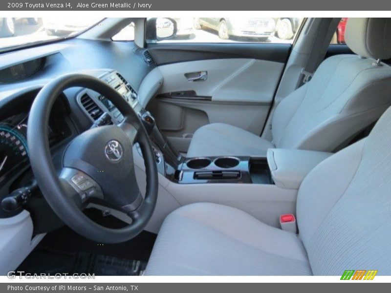 Aloe Green Metallic / Ivory 2009 Toyota Venza I4
