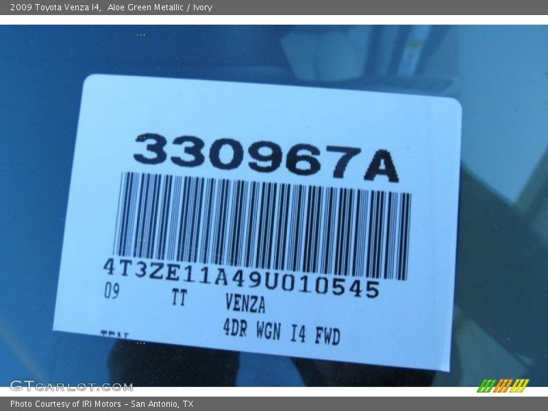 Aloe Green Metallic / Ivory 2009 Toyota Venza I4