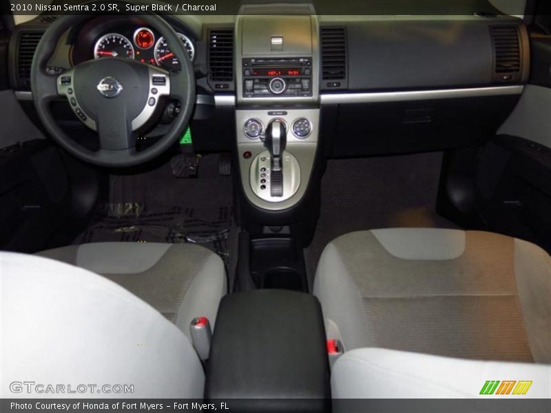 Super Black / Charcoal 2010 Nissan Sentra 2.0 SR