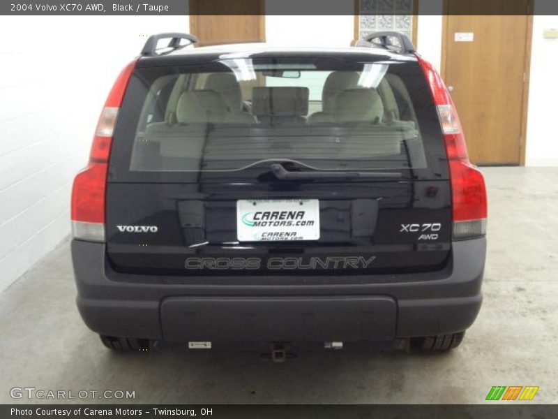 Black / Taupe 2004 Volvo XC70 AWD