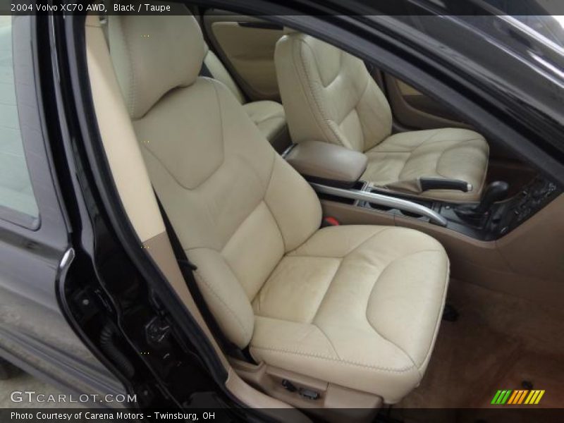 Black / Taupe 2004 Volvo XC70 AWD
