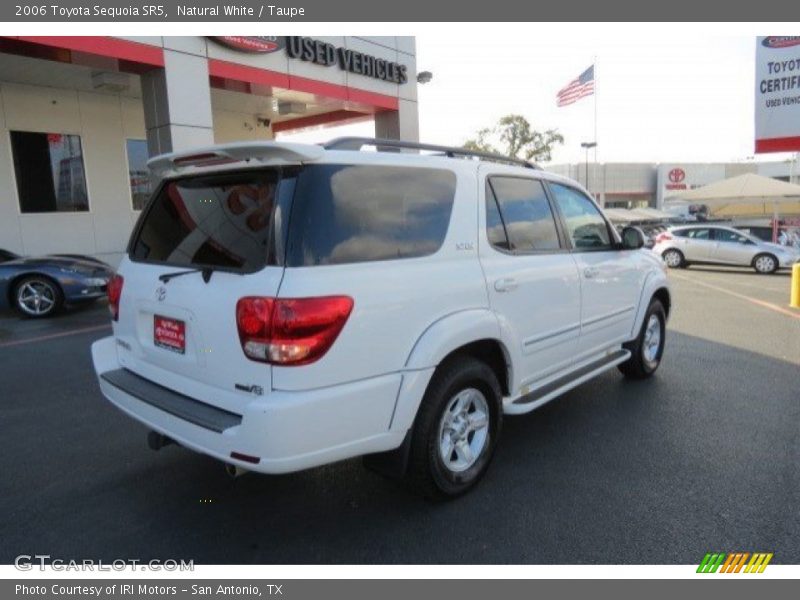 Natural White / Taupe 2006 Toyota Sequoia SR5