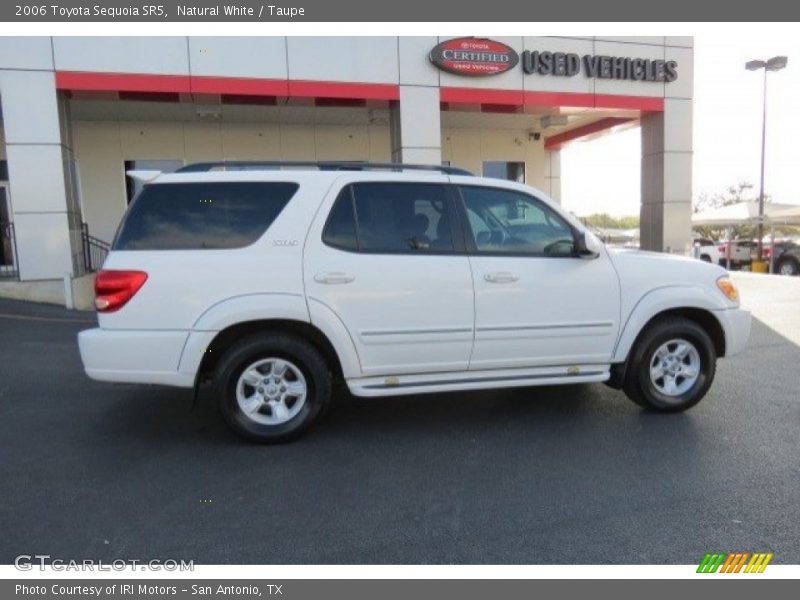 Natural White / Taupe 2006 Toyota Sequoia SR5